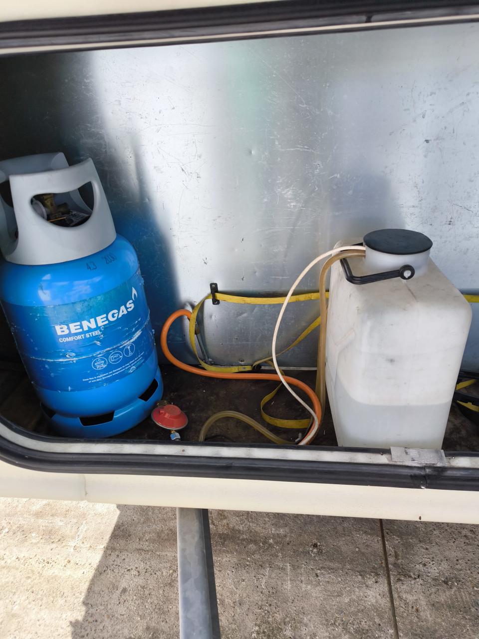 AVENTO ROYAL 395 TL LUXE met kenteken