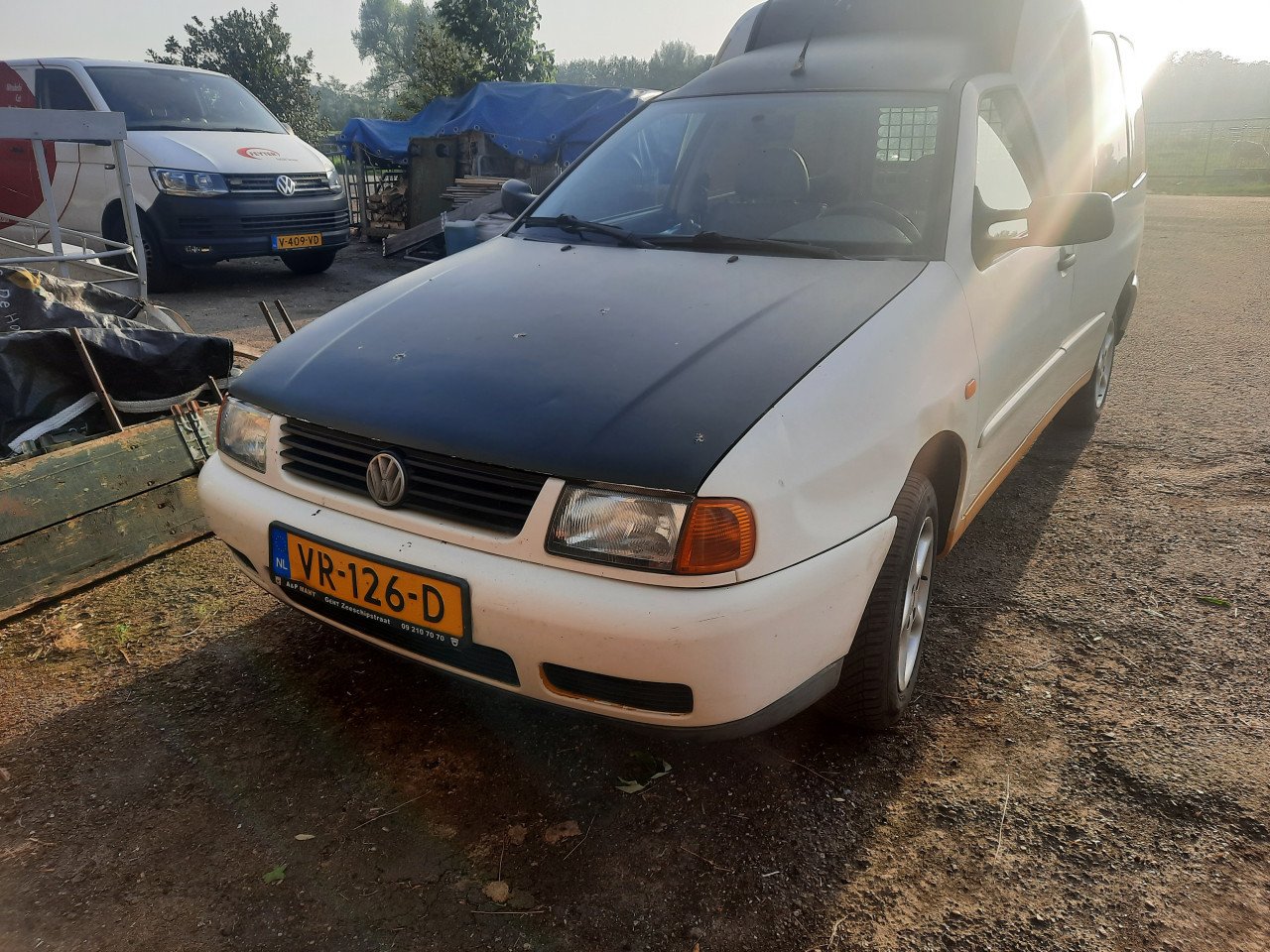 VW Caddy 1.4 MPi benzine  grijs kenteken