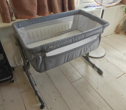 Co-Sleeper Chicco Grijs Next2Me Essential