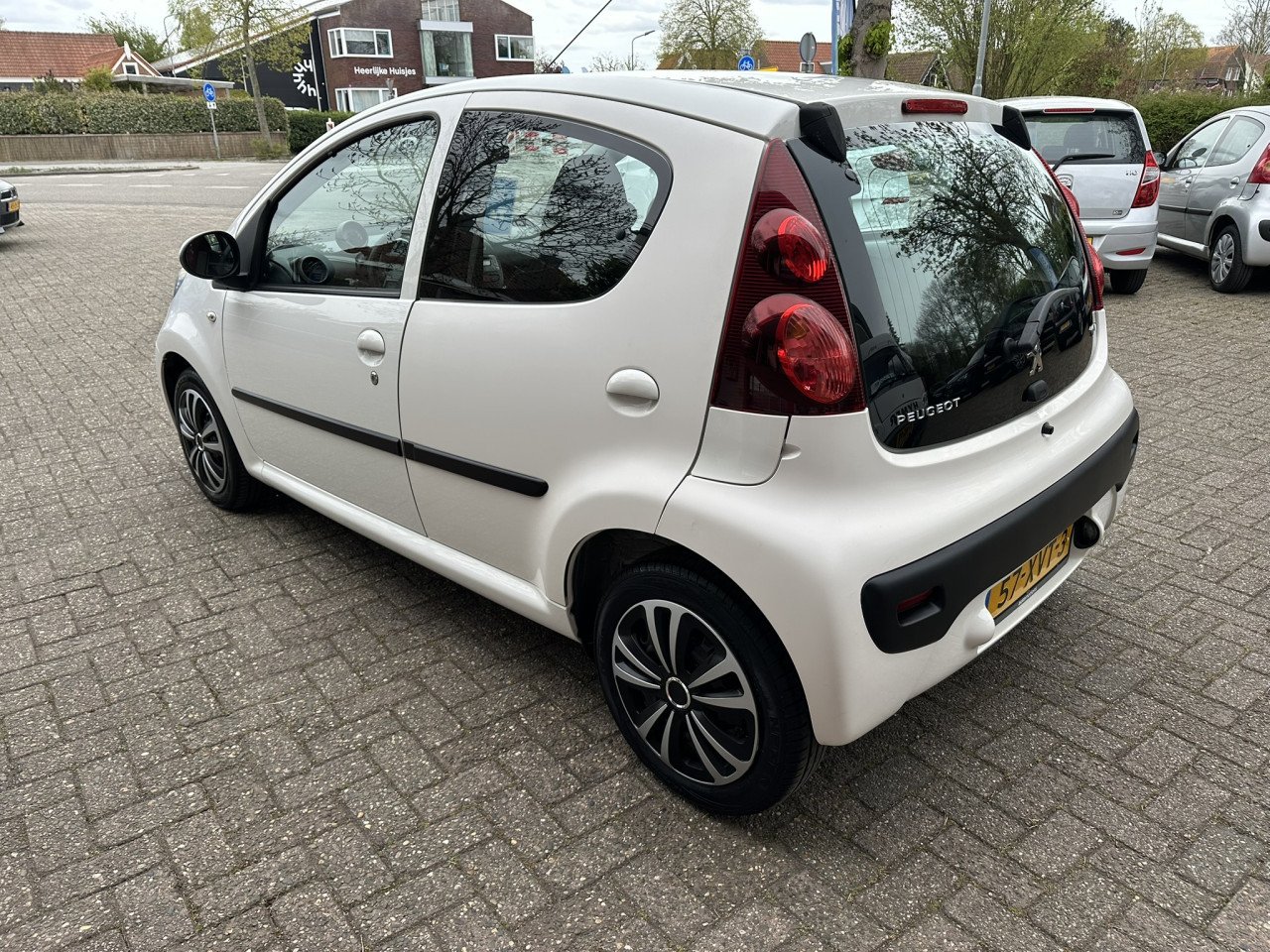 Nette Peugeot 107 Active 1.0 met airco, carplay, beurt, jaar APK, garantie