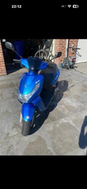 Peugeot Kisbee