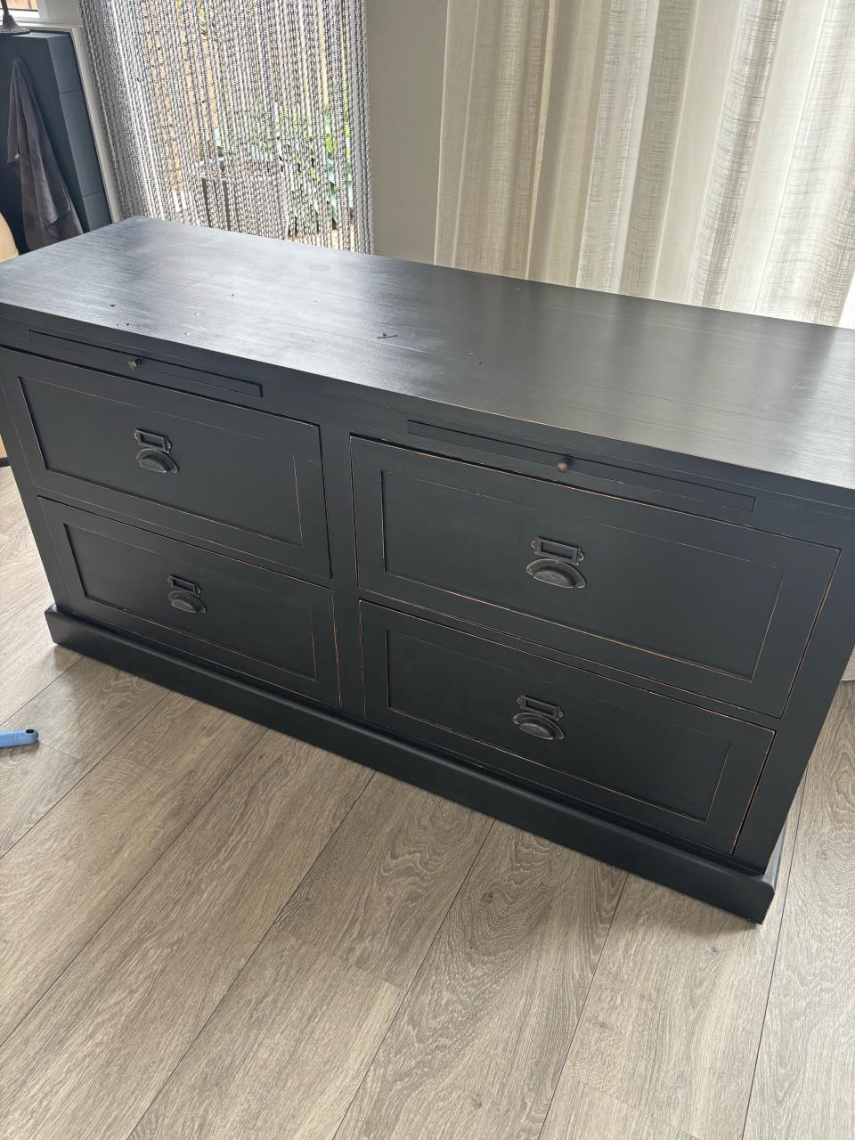 Landelijk dressoir met veel opbergruimte
