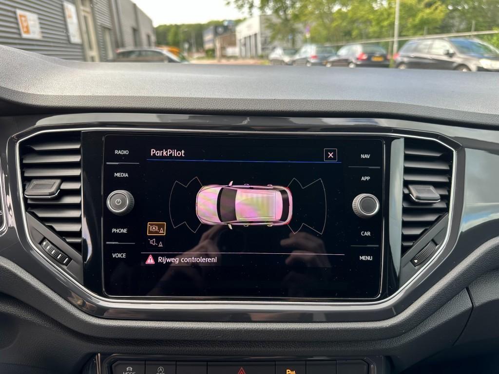 Volkswagen T-roc 1.5 tsi sport led acc dsg carplay stoelverwarming
