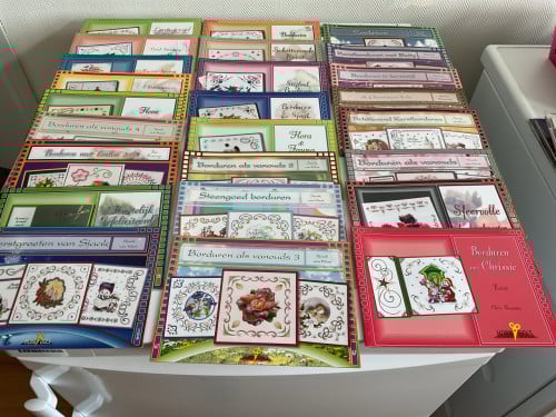 Hobby dols borduur boekjes 27 st