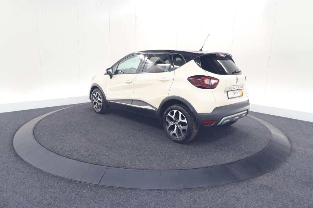 Renault Captur tce 120 edc intens | camera | dodehoekdetectie | navigatie |