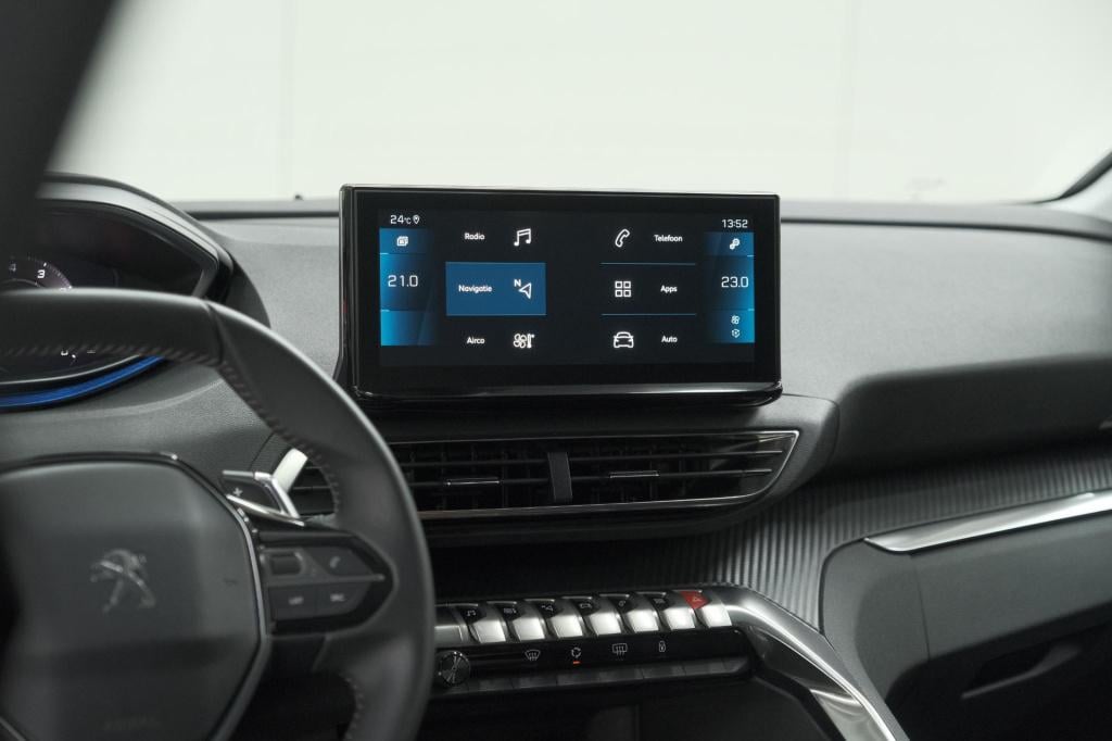 Peugeot 3008 puretech 130 eat8 style | camera | parkeersensoren | navigatie