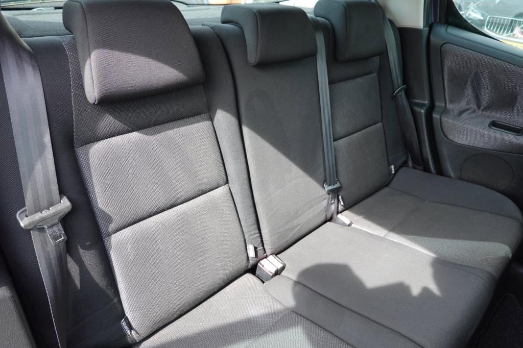 Peugeot 207 1.6 vti xs