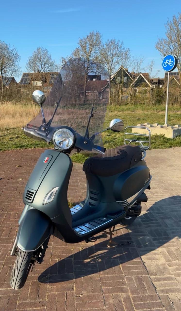 Gts Scooter