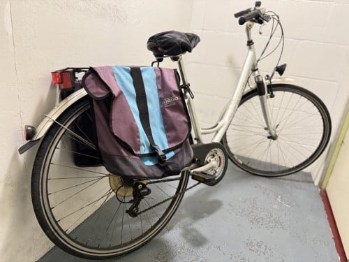 In nette staat Damesfiets
