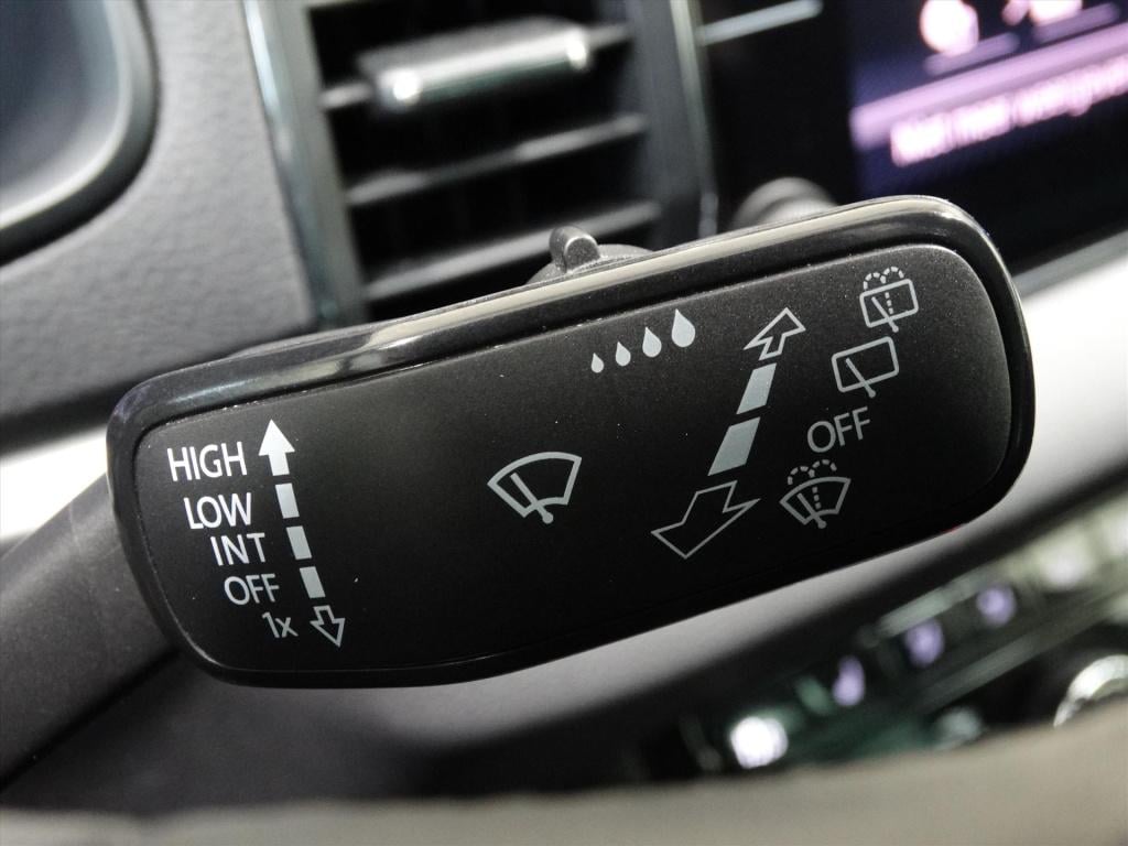 Skoda Karoq 1.0 tsi greentech 115pk ambition business