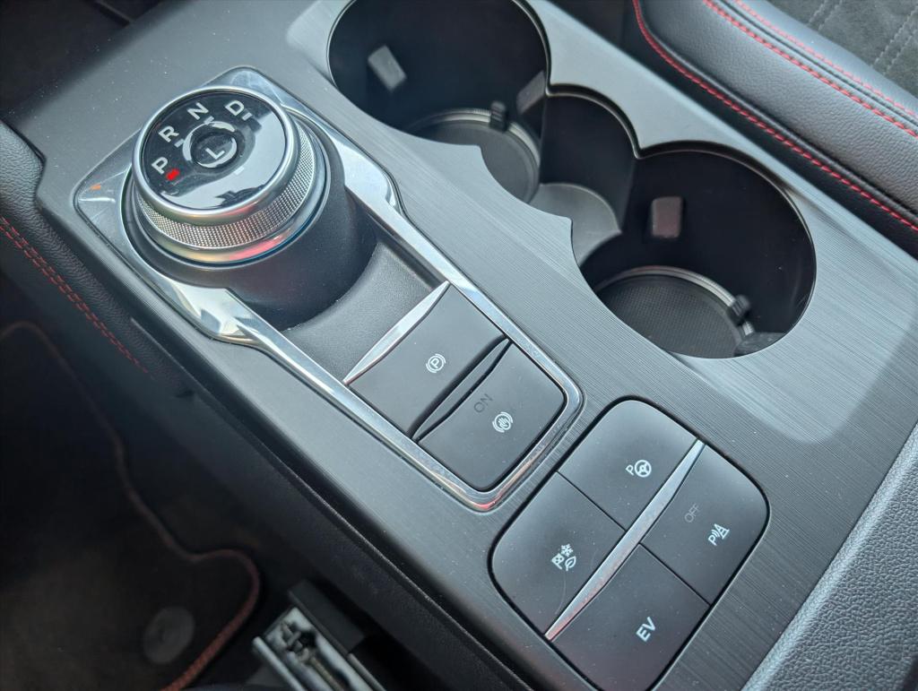 Ford Kuga 2.5 phev e-cvt 225pk st-line x trekhaak | winterpakket