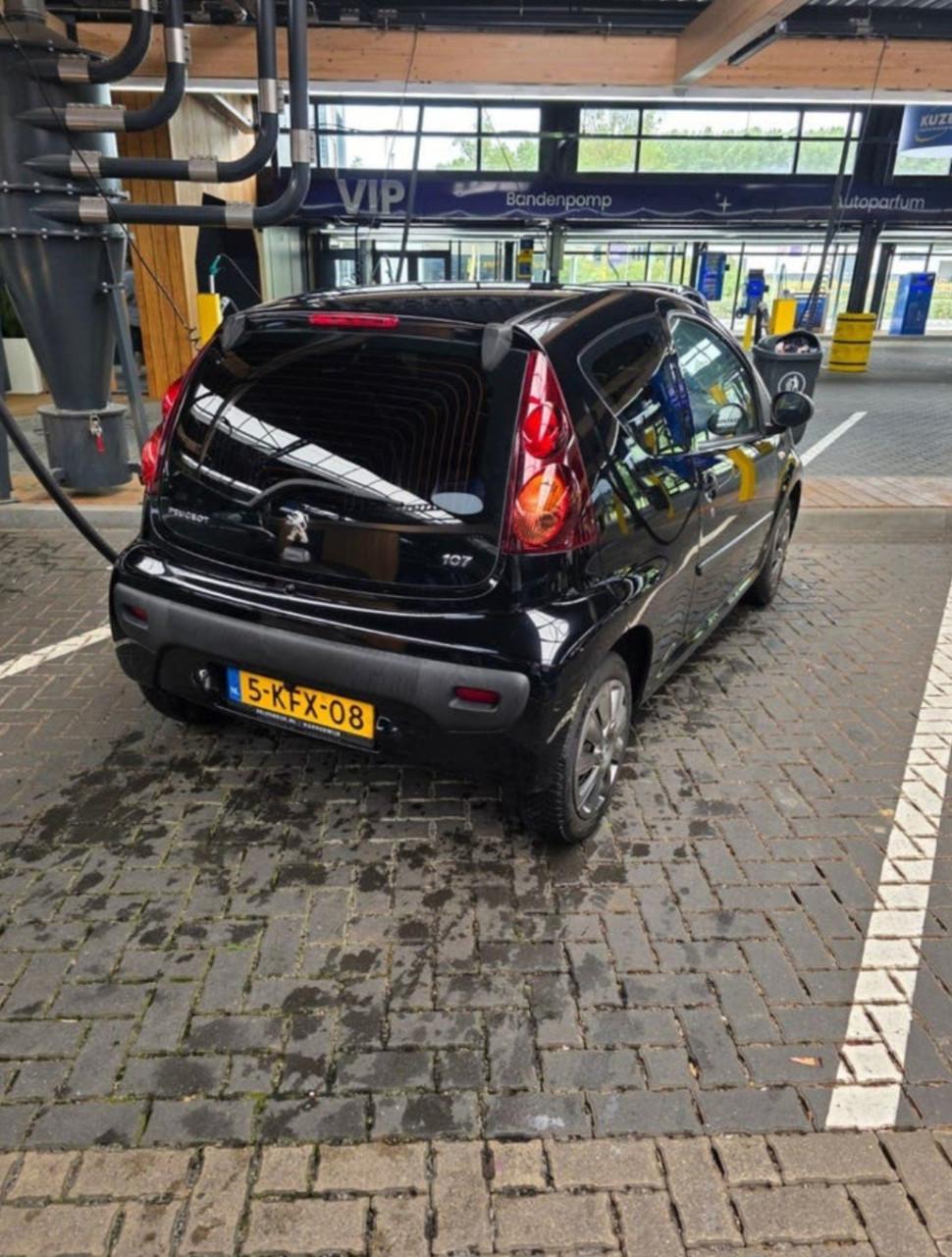 Peugeot 107