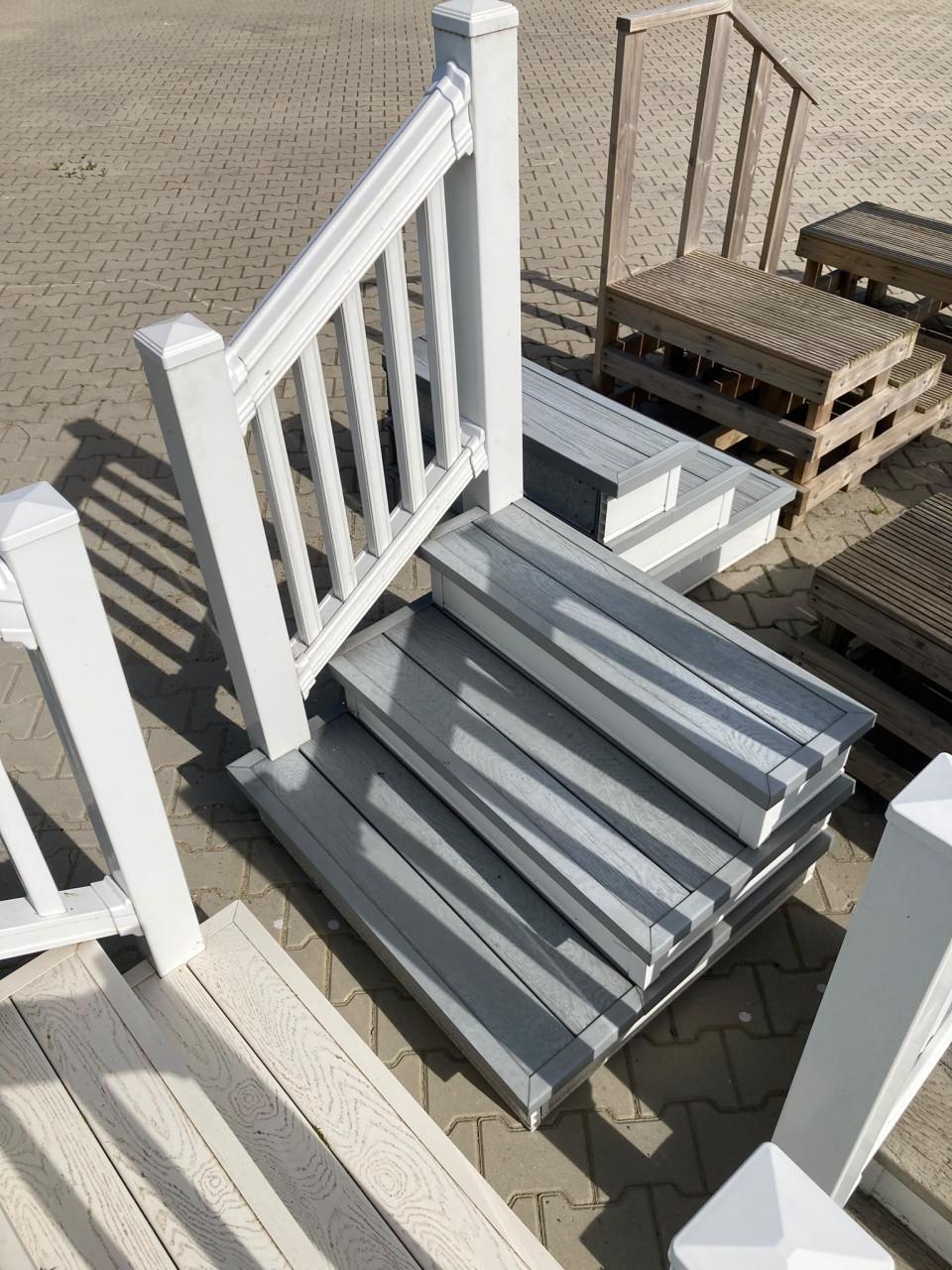 Trapje voor chalet of stacaravan