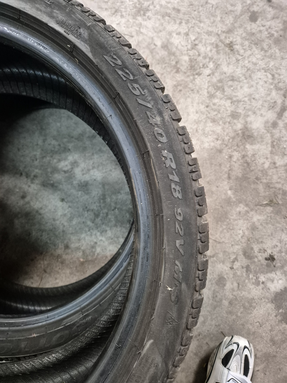 Winterbanden 18-225-40 Pirelli