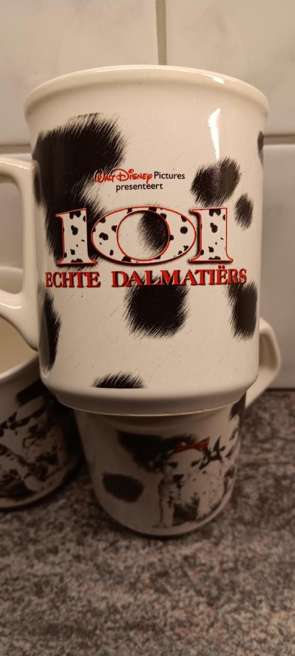 3 nieuwe leuke WALT DISNEY DALMATIERS MOKKEN/BEKERS