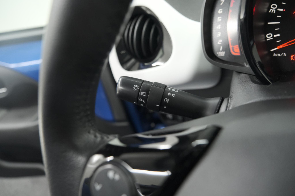 Citroen C1 1.0 vti urban ride | camera | apple carplay | getint glas | 5 de