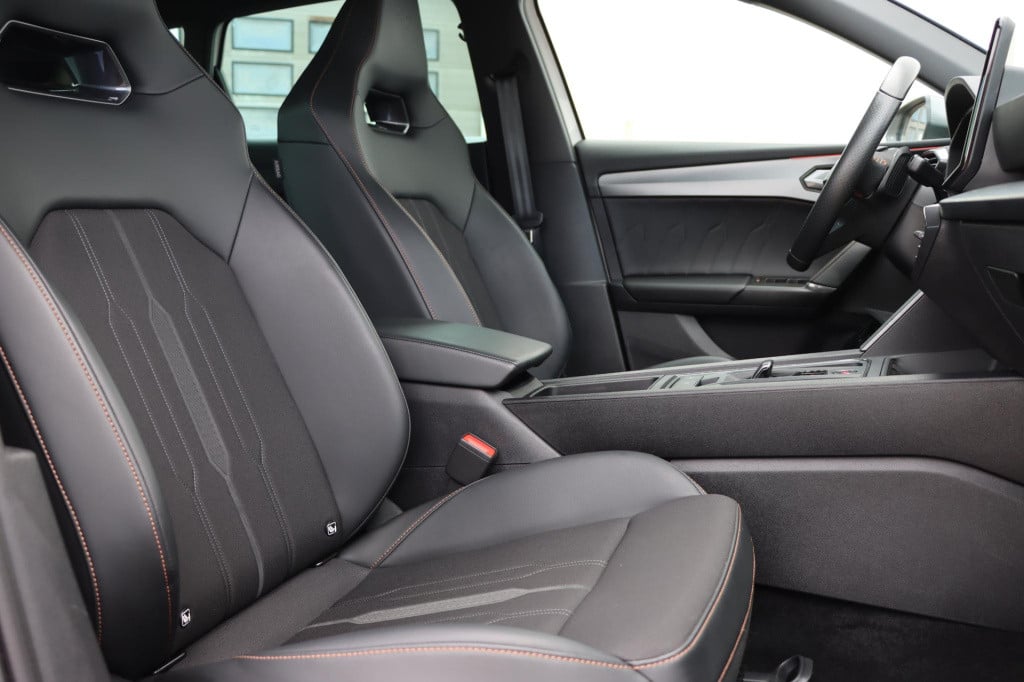 Cupra Leon Sportstourer 1.4 e-hybrid vz performance 245pk dsg6
