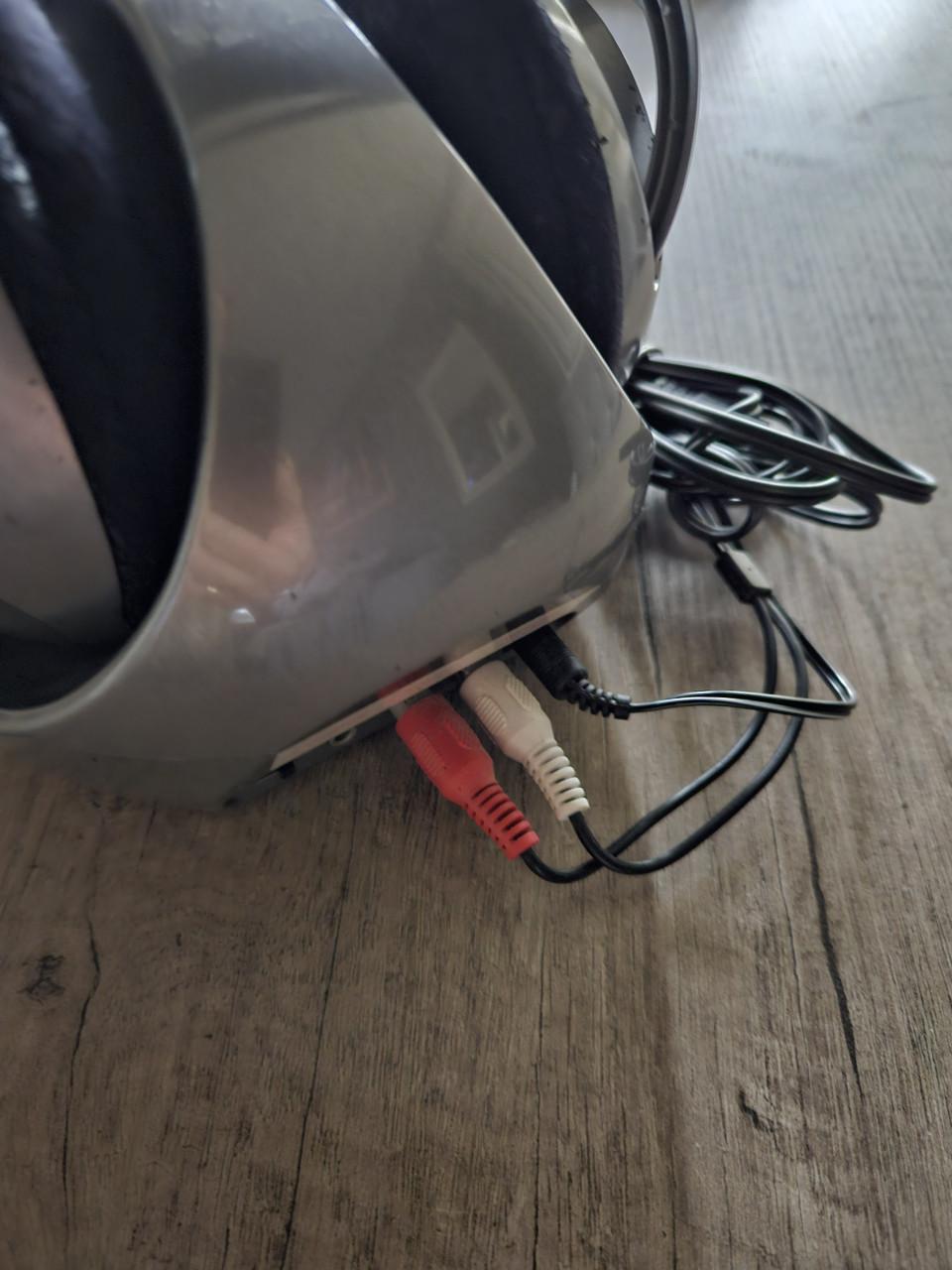 Werkend vintage draadloos PHILIPS SBC HC8412 koptelefoon