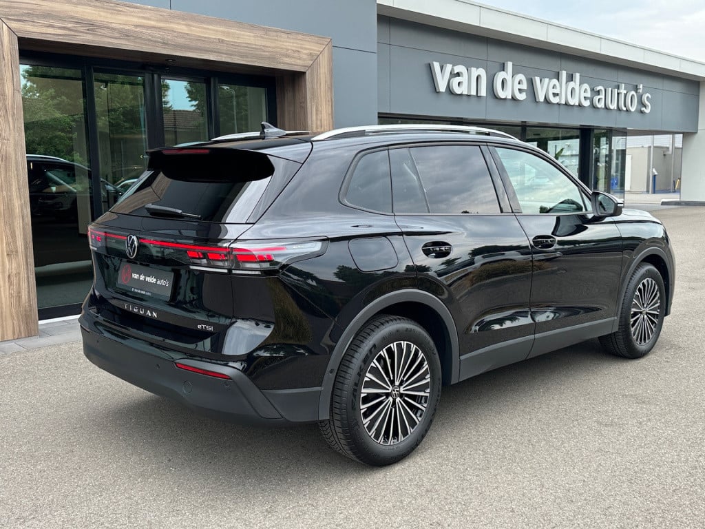 Volkswagen Tiguan 1.5 etsi life | trekhaak | camera | trekhaak | dode hoek 