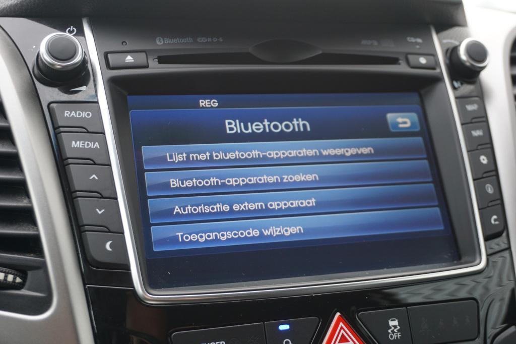 Hyundai I 30 1.6 gdi i-motion plus climate / navi / cruise / camera / parke