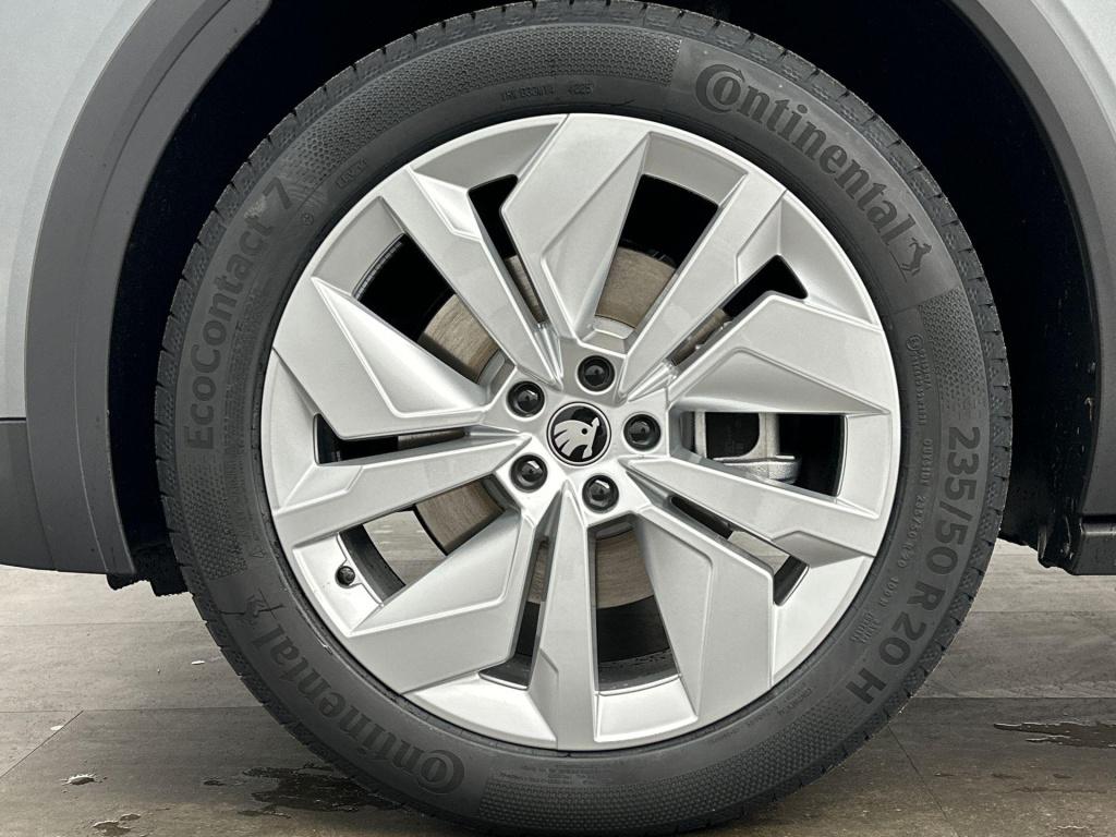 Skoda Elroq business edition tour elektromotor 150 kw / 204 pk