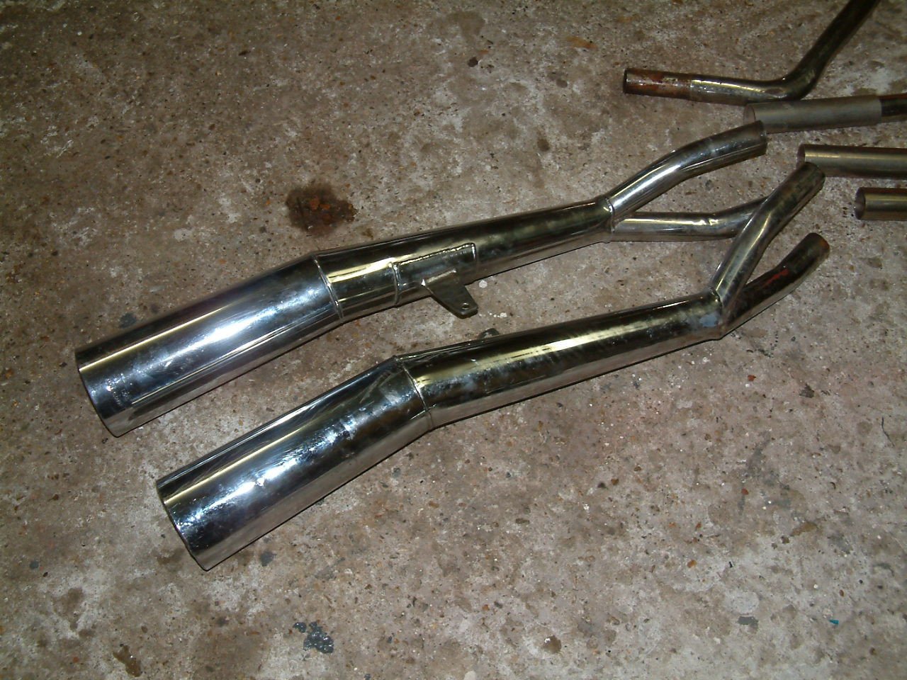 Voorvorken 35 mm clippon stuur  kroon stuk  benzine tank  honda boldor