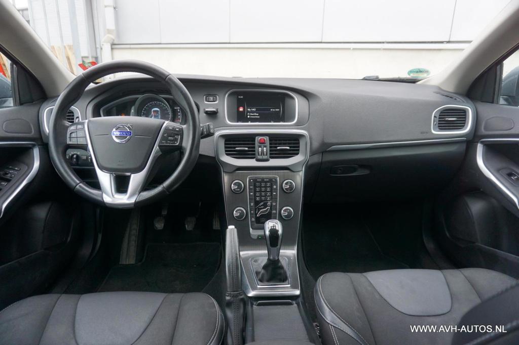 Volvo V40 2.0 d2 summum business