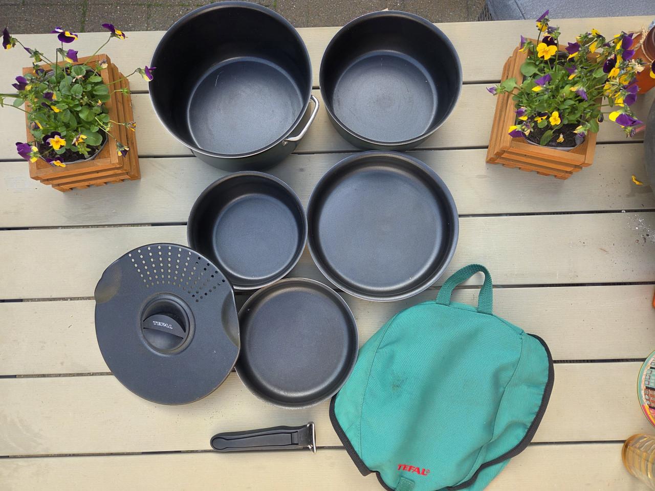 Tefal campingpannenset met afneembare handgreep