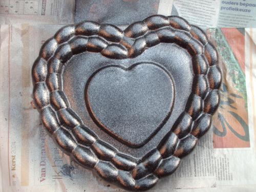 Te koop ;Betonen beelden,"