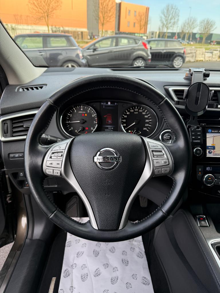 Nissan Qashqai 1.2 - acenta - panoramadak