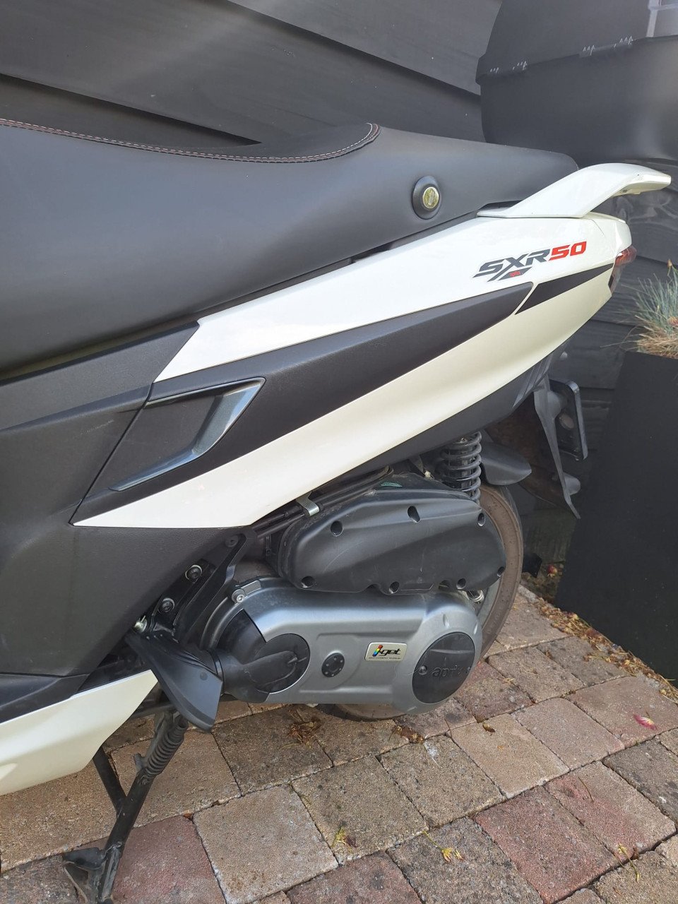 Aprilia SXR 50 scooter (bouwjaar 2023, km 3605)