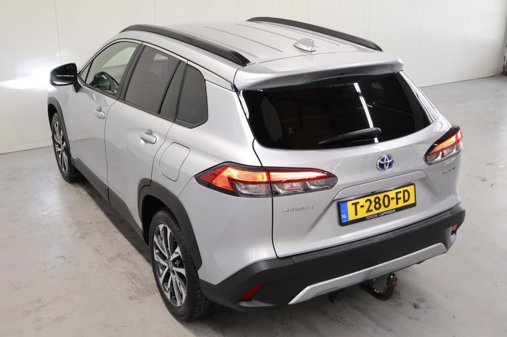 Toyota Corolla Cross 2.0 hybrid 200 first edition | trekhaak | nl auto