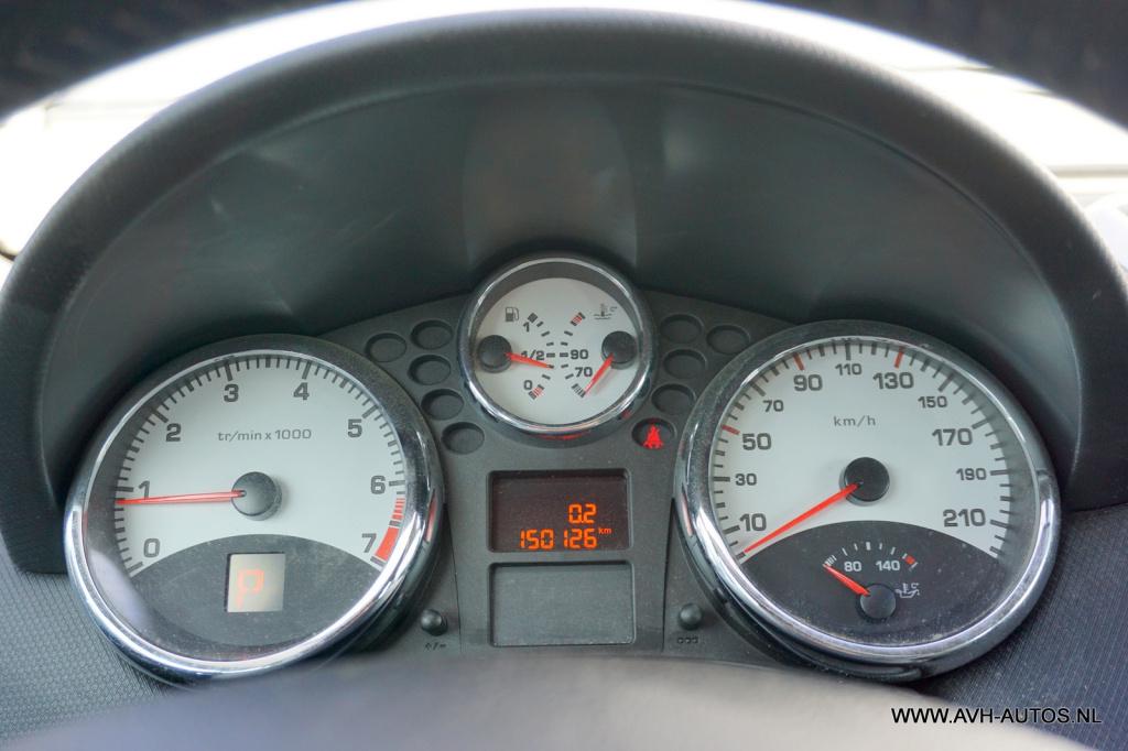 Peugeot 207 sw 1.6 vti sublime automaat