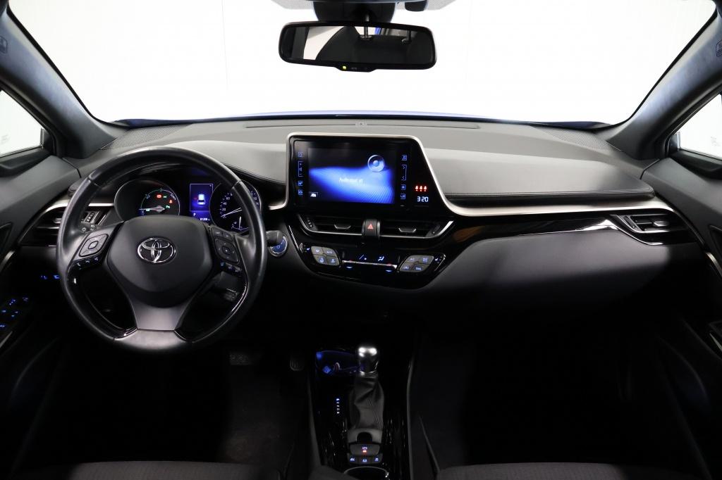 Toyota C-hr 1.8 hybrid style| trekhaak| camera| stoel.verw| adap.cruise