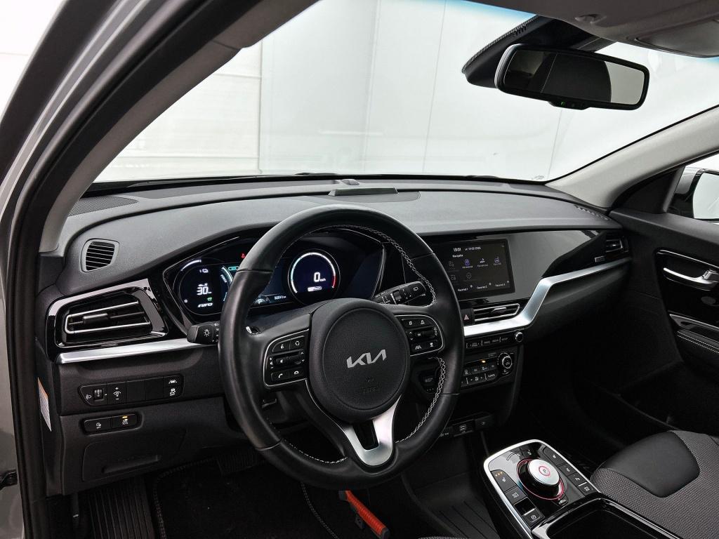 Kia E-niro dynamicplusline 64 kwh | 3-fase | schuif/kanteldak