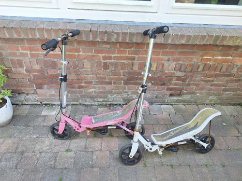 Spacscooters (2x)