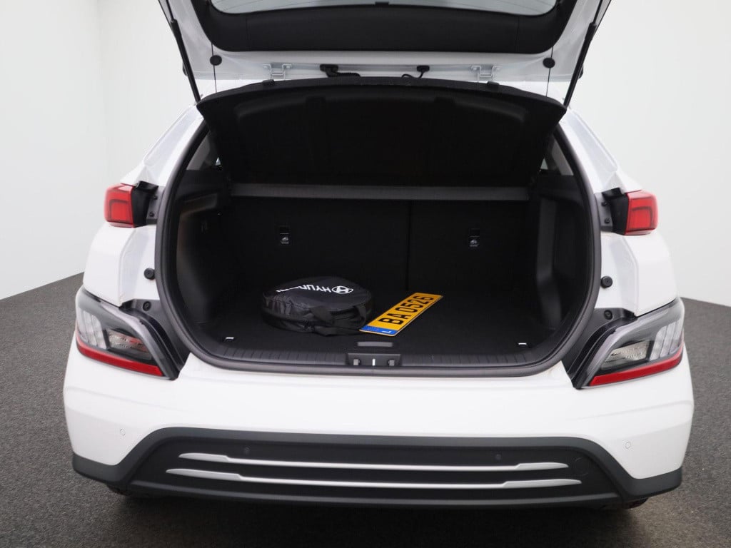 Hyundai Kona ev fashion 39 kwh