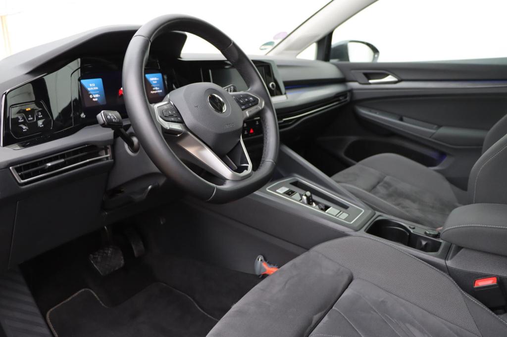Volkswagen Golf 1.5 etsi style 150pk dsg7