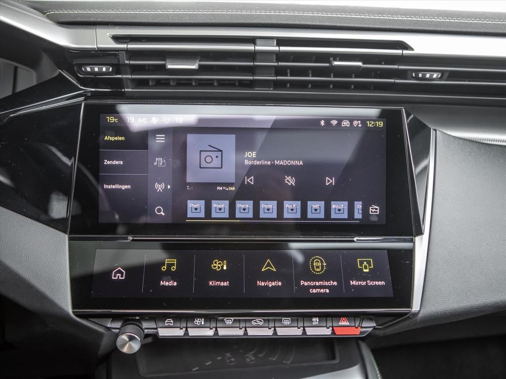 Peugeot 308 sw 1.2 puretech 130pk gt | panoramadak | navigatie | stoel & st