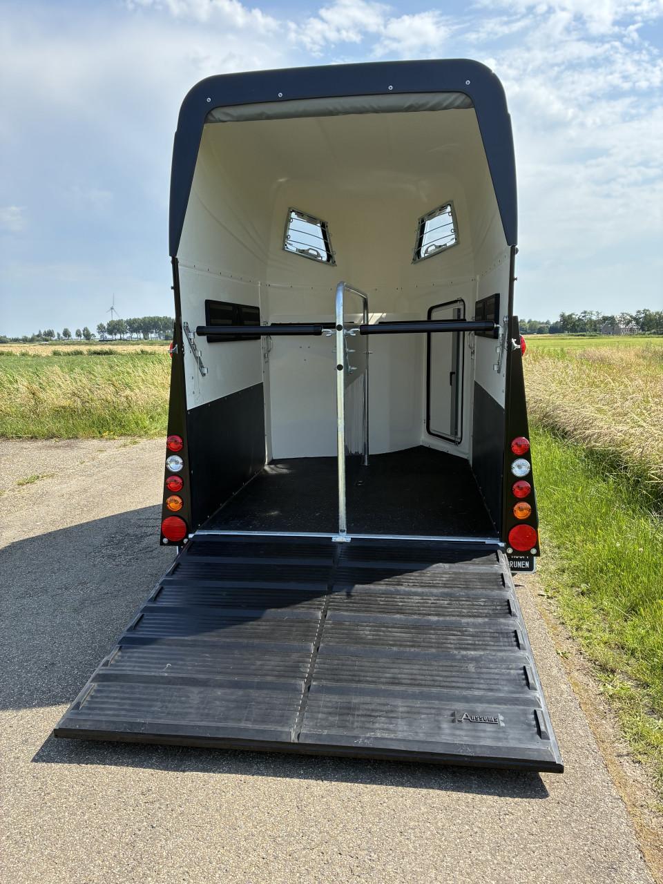 Nieuwe extra grote polyester Anssems Excellente met zadelkamer
