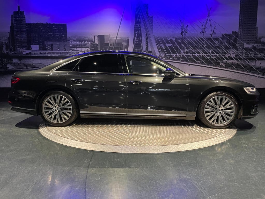 Audi A8 55 tfsi quattro pro line plus *nl-auto*