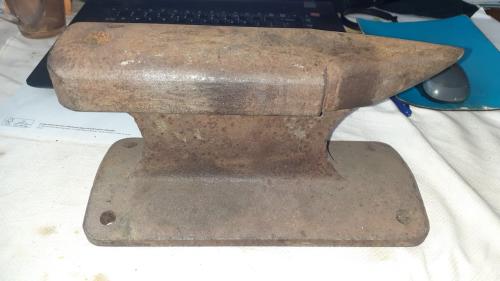 AAMBEELDJe.............................voor een kleine smid..!