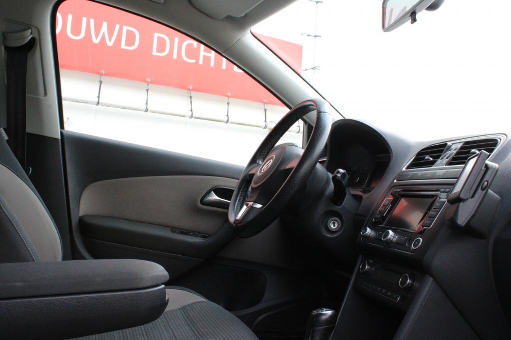 Volkswagen Polo 1.2 tsi cross