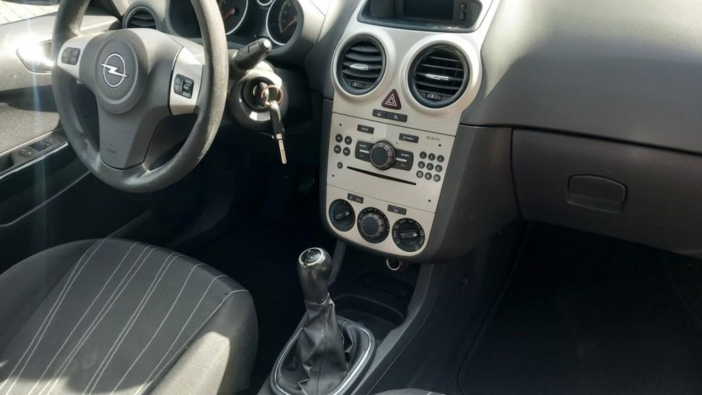 Opel Corsa 1.2 16v enjoy