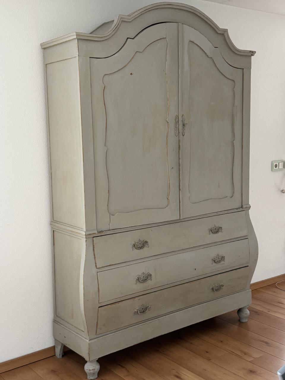 Prachtig geverfd kabinet te koop!