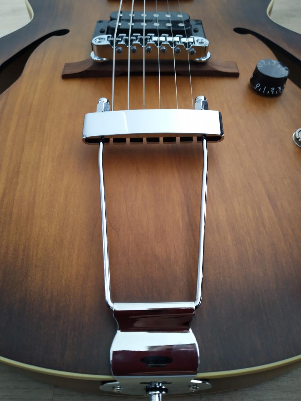 Ibanez AF-55 Tobacco Flame 2024 met gigbag z.g.a.n.