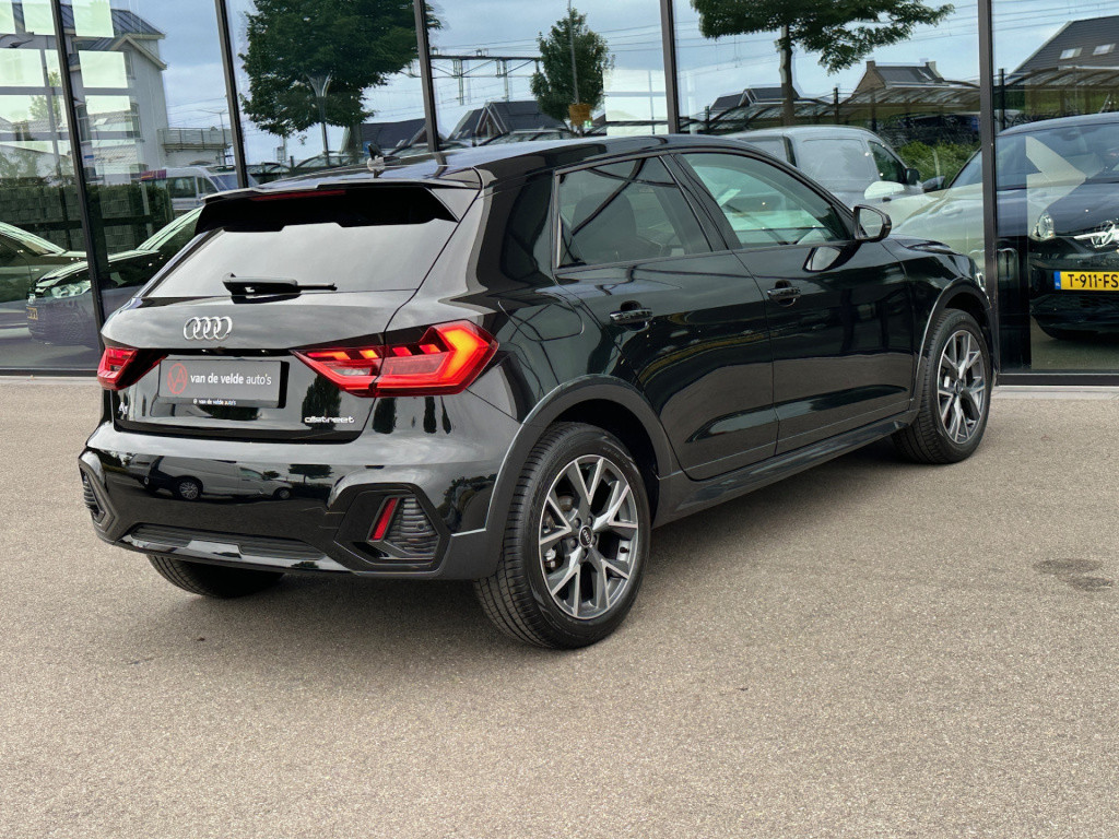 Audi A1 allstreet 30 tfsi 110pk s-tronic business edition | led | camera | 