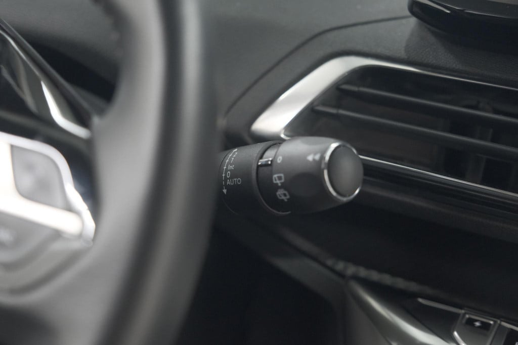 Peugeot 3008 1.6 hybrid 225 allure pack business | camera | navigatie | app
