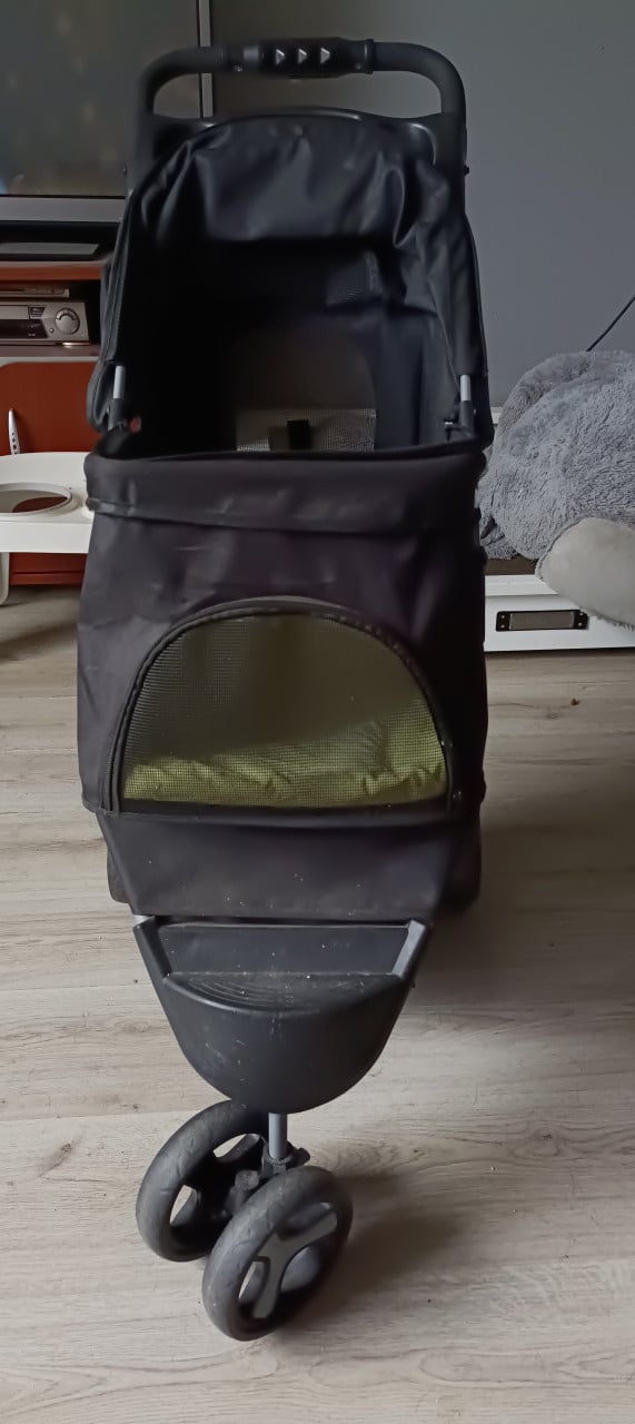 Hondenbuggy