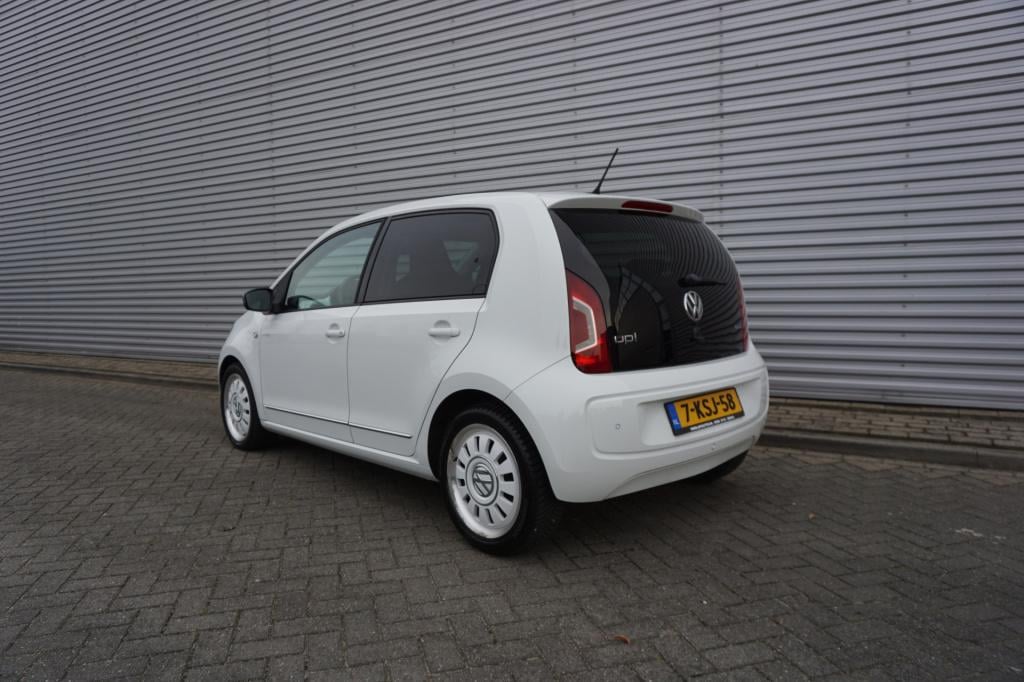 Volkswagen UP! 1.0 high up! bluemotion airco / navi / cruise / elektr. rame